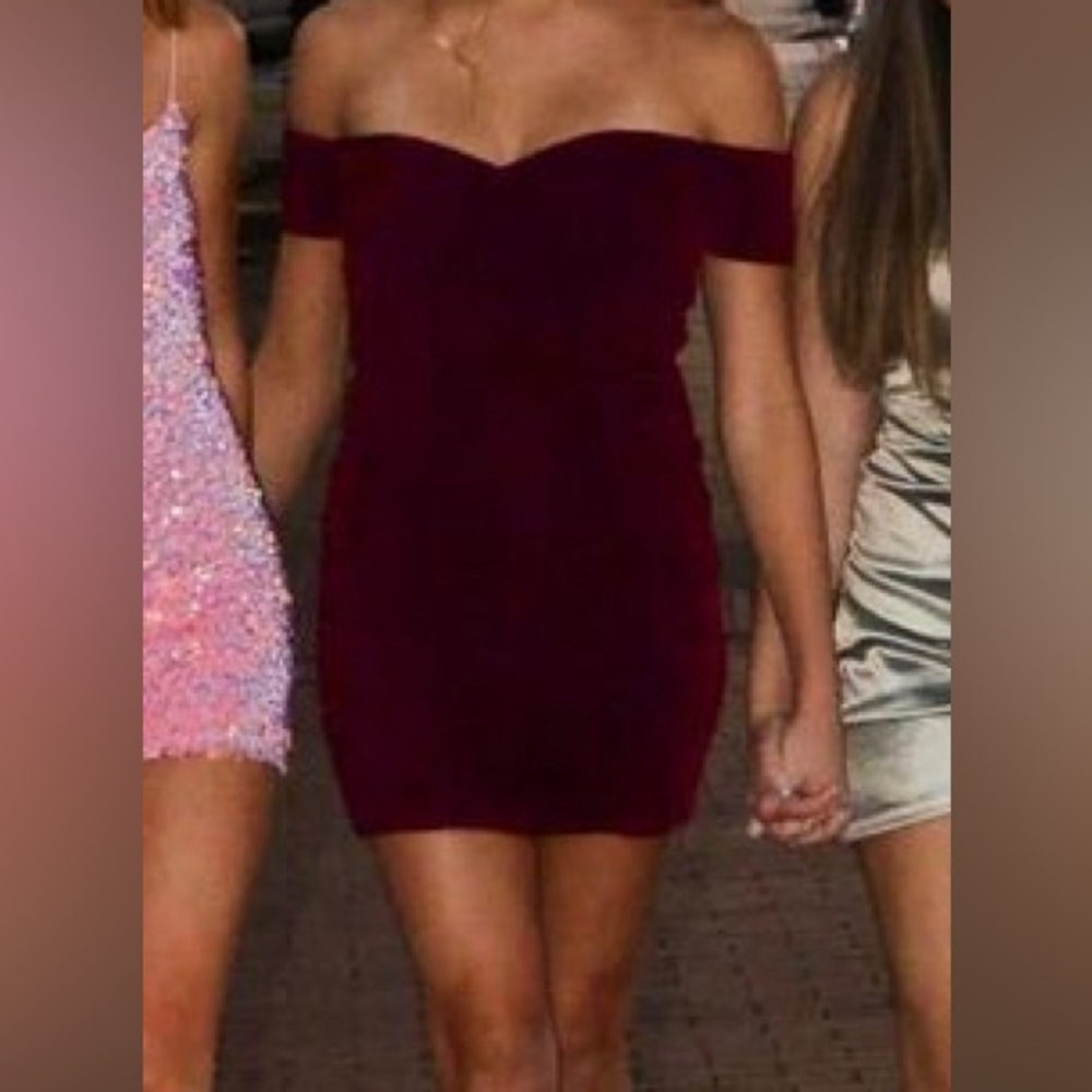 Trixxi Burgundy Dress Size Small